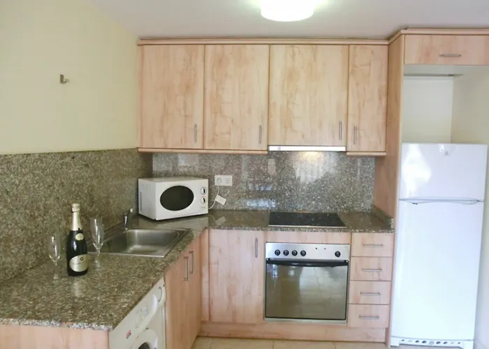 Apartment In Lloret De Mar - 104290 By Mo Rentals