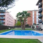 Apartment In Lloret De Mar - 104290 By Mo Rentals